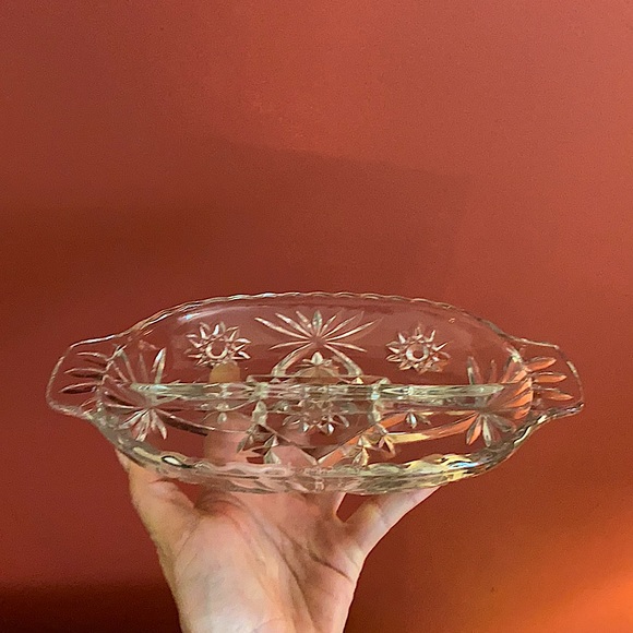 Gorgeous Glass Appetizer Serving Tray - Picture 4 of 4